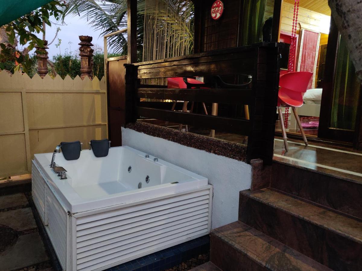 Rock Forest Goa Honeymoon Cottages Calangute Exterior foto
