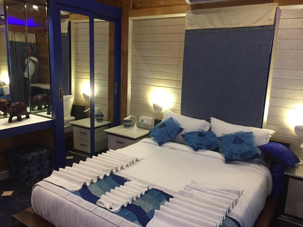 Rock Forest Goa Honeymoon Cottages Calangute Exterior foto
